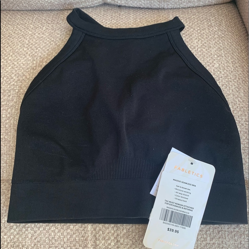 Fabletics High Top Sports Bra 🧘🏻‍♀️